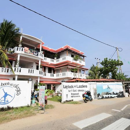 Lazies Midigama Hotel Luaran gambar